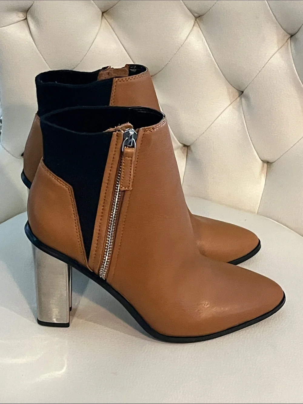 Aldo Tan Leather Ankle Booties with Silver Block Heel Size 8 EYE CATCHING LUXURY